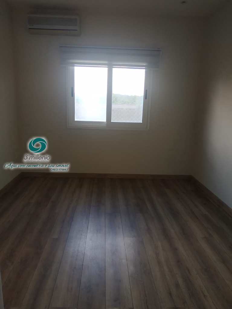 Casa em Cotia, no bairro Bosque do Vianna