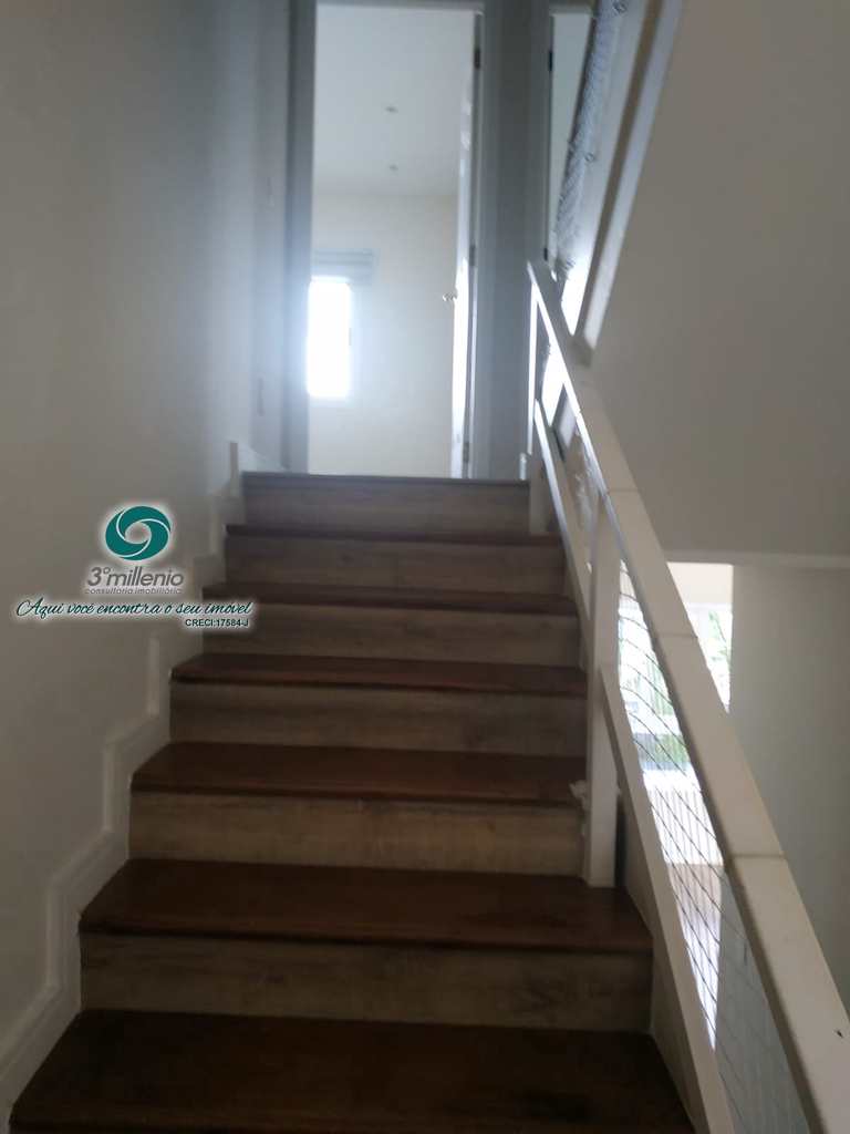 Casa em Cotia, no bairro Bosque do Vianna