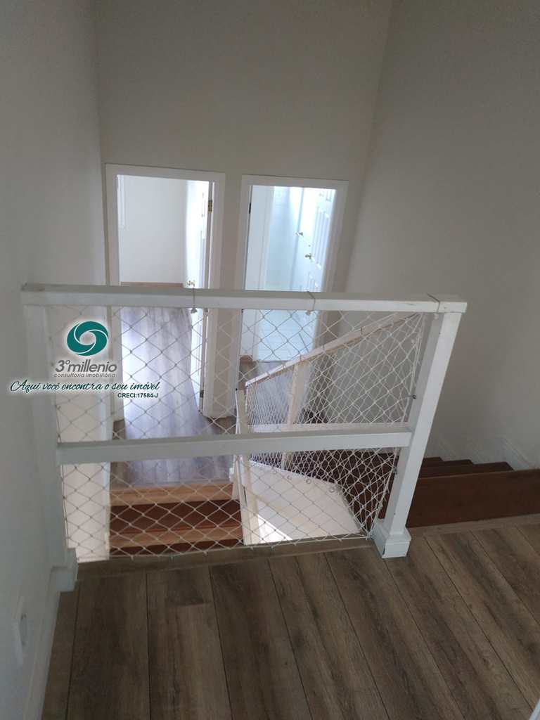 Casa em Cotia, no bairro Bosque do Vianna