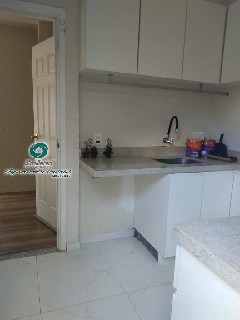 Casa em Cotia, no bairro Bosque do Vianna