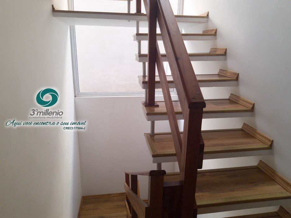 Casa em Cotia, no bairro Jardim Colibri