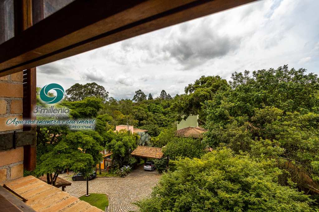 Casa em Carapicuíba, no bairro Chácara dos Lagos