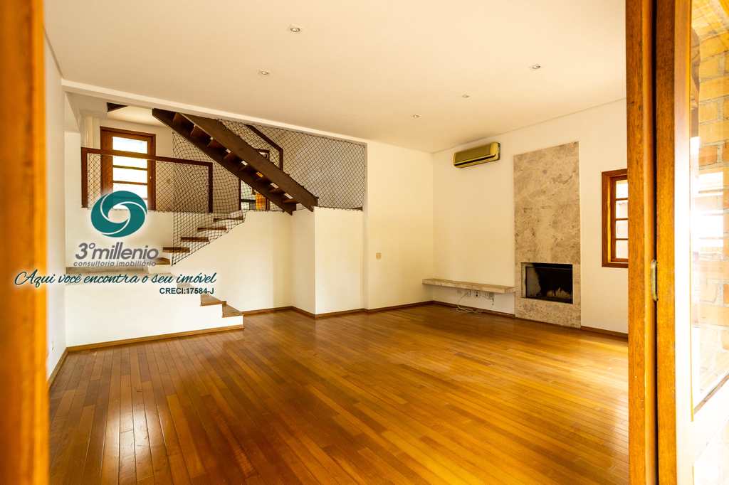Casa em Carapicuíba, no bairro Chácara dos Lagos