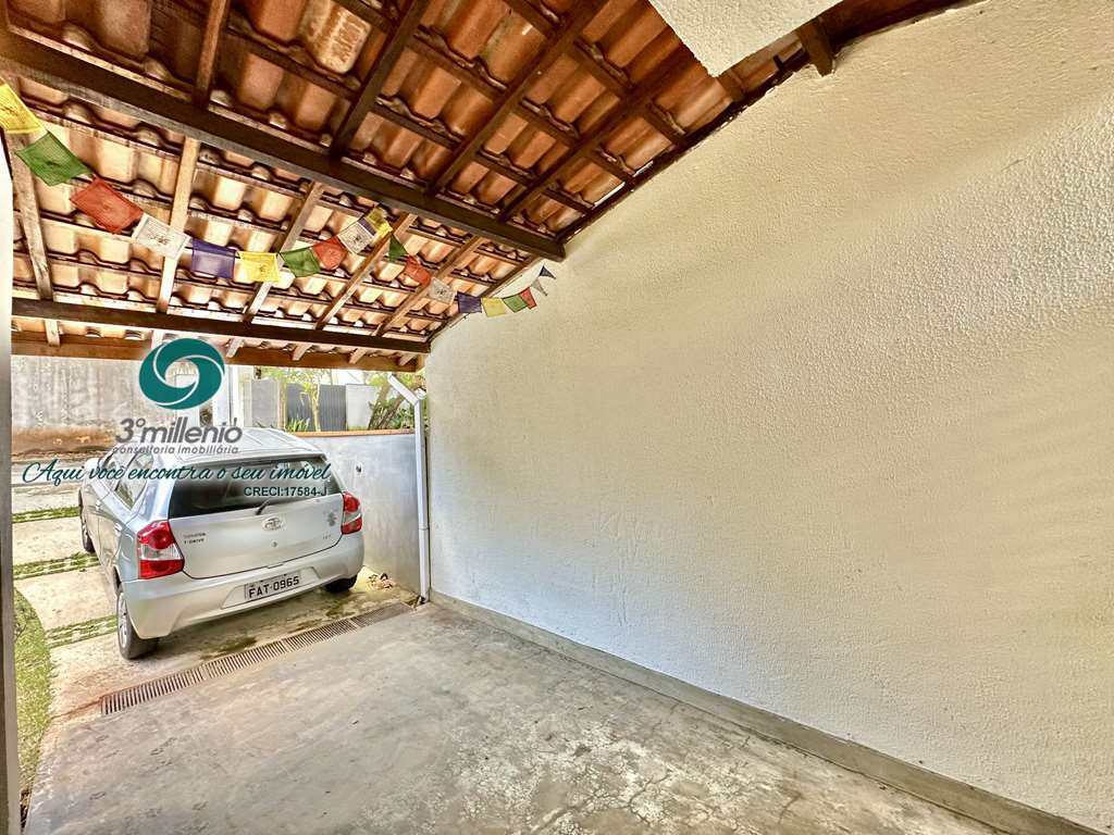 Casa em Carapicuíba, no bairro Parque Ideal