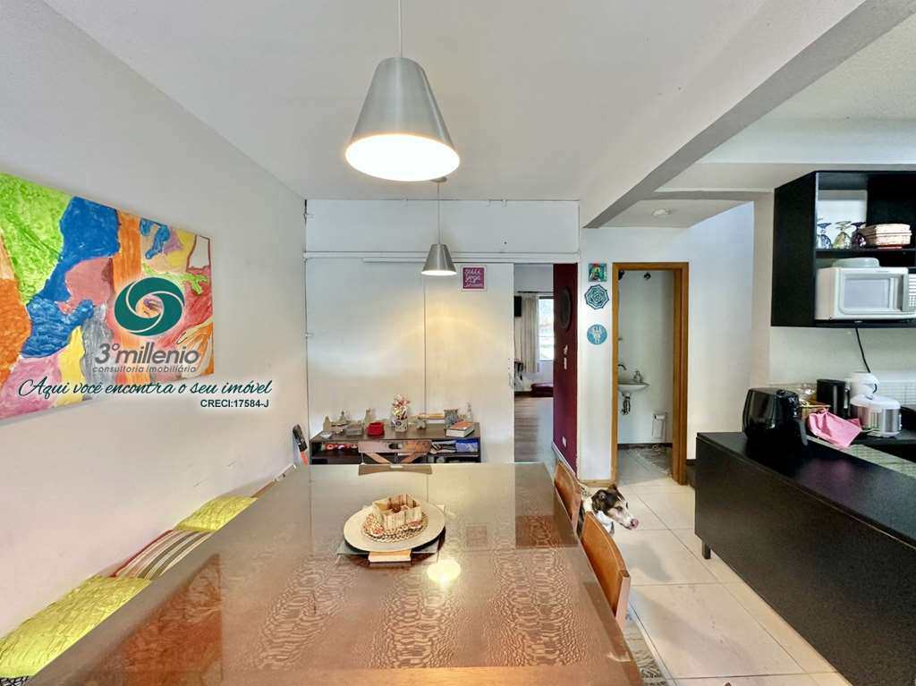 Casa em Carapicuíba, no bairro Parque Ideal