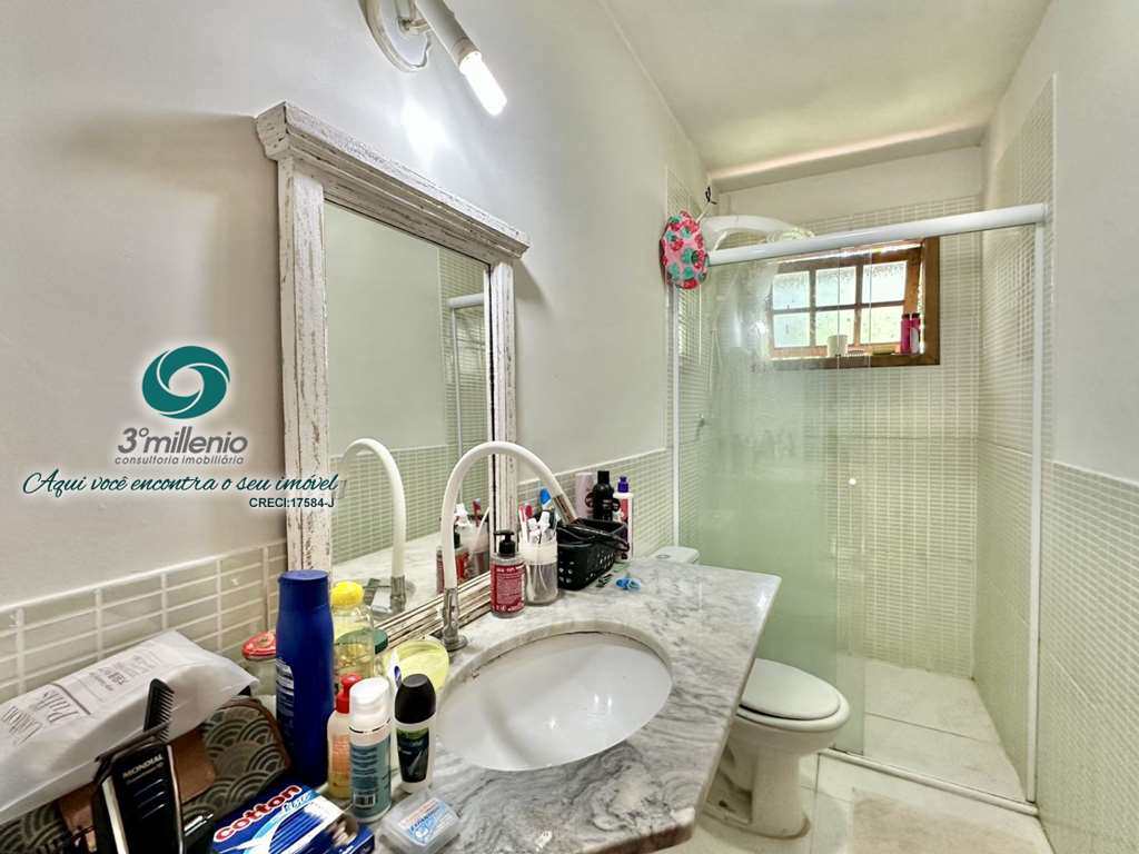 Casa em Carapicuíba, no bairro Parque Ideal