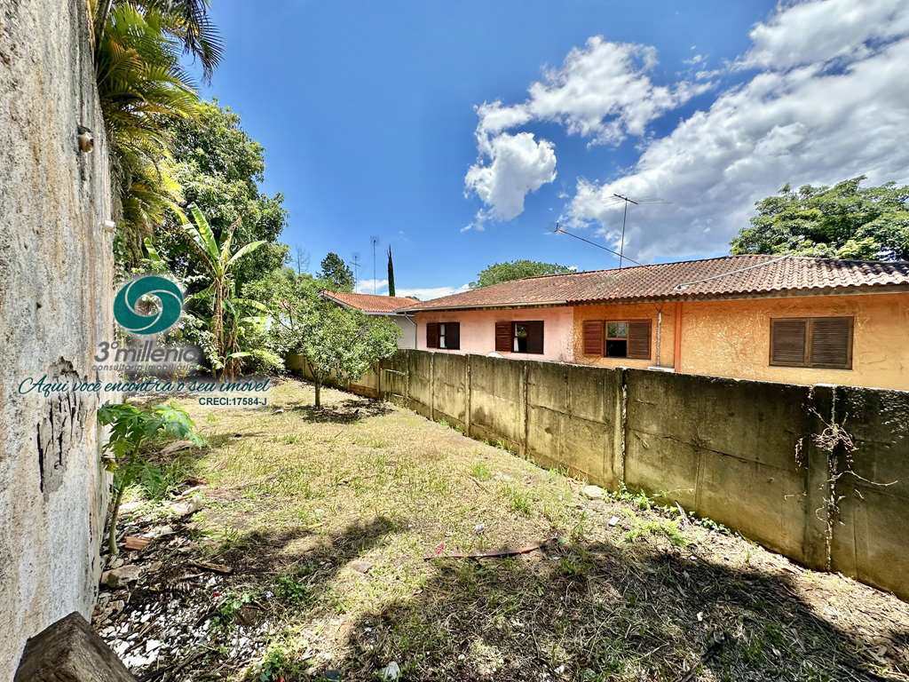 Casa em Carapicuíba, no bairro Jardim Ana Estela