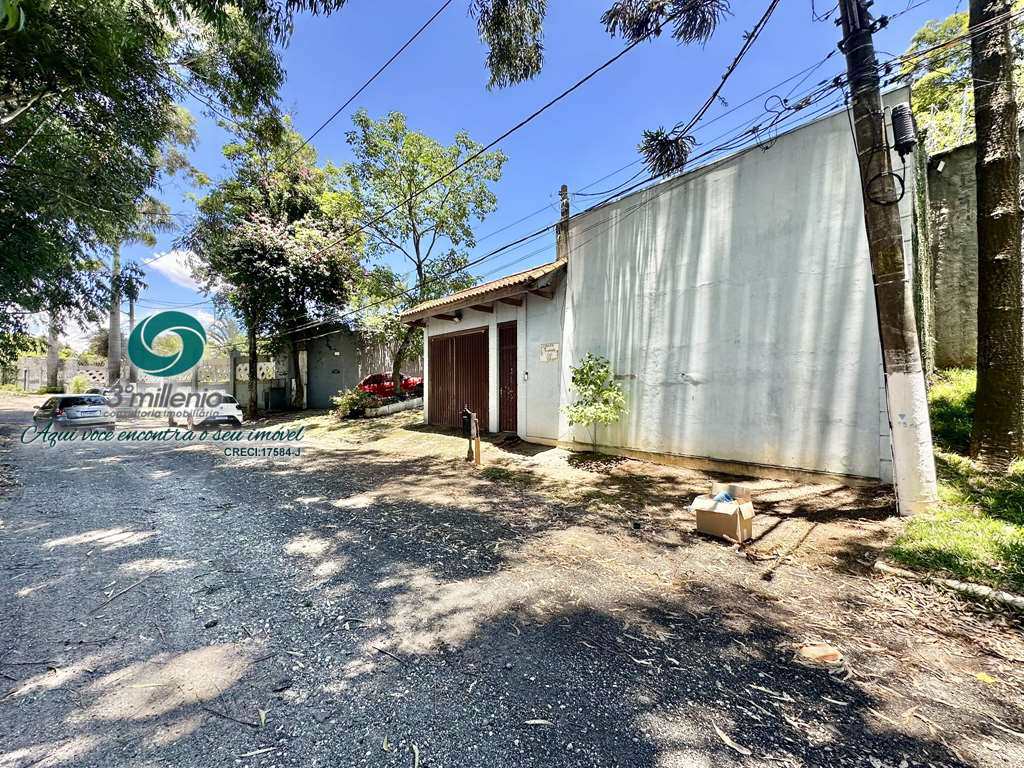 Casa em Carapicuíba, no bairro Jardim Ana Estela