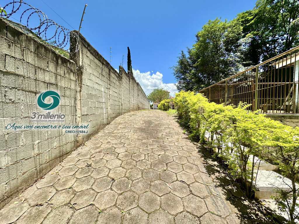 Casa em Carapicuíba, no bairro Jardim Ana Estela