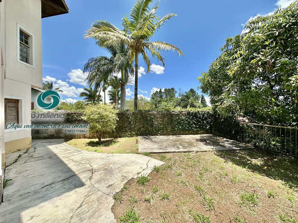 Casa em Carapicuíba, no bairro Jardim Ana Estela