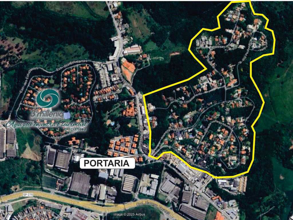 Casa em Cotia, no bairro Granja Viana II