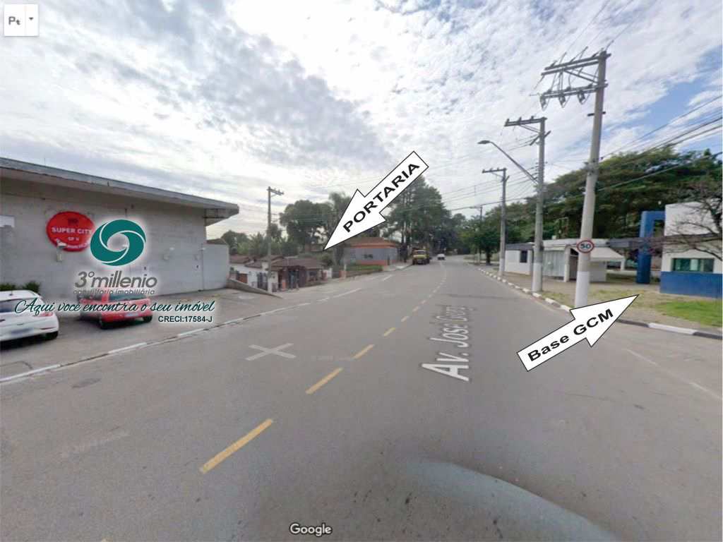 Casa em Cotia, no bairro Granja Viana II