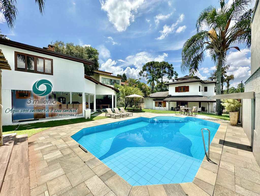 Casa em Cotia, no bairro Granja Viana II
