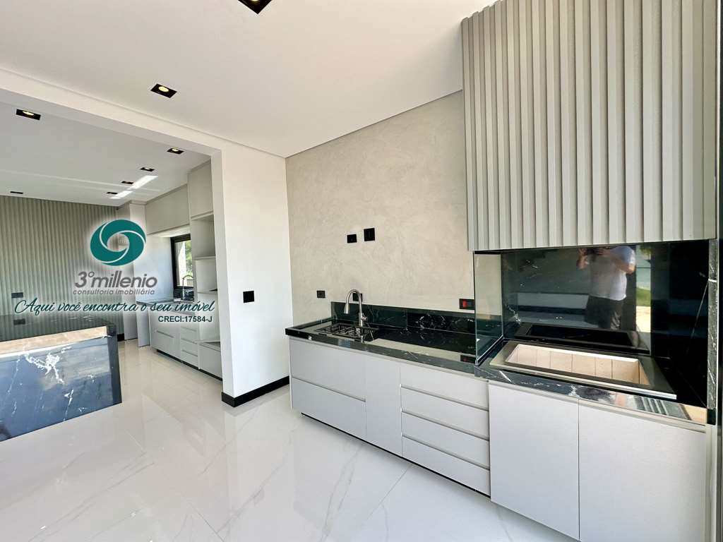 Casa em Cotia, no bairro São Paulo II