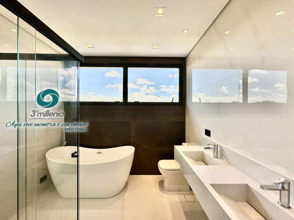 Casa em Cotia, no bairro São Paulo II