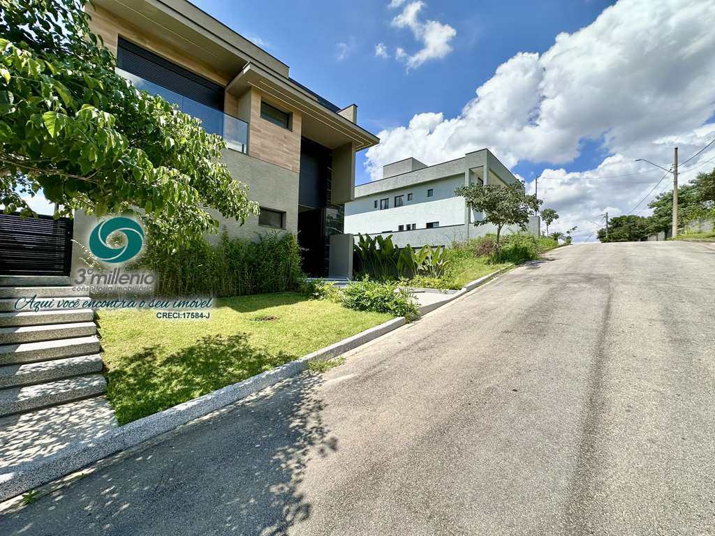 Casa em Cotia, no bairro São Paulo II