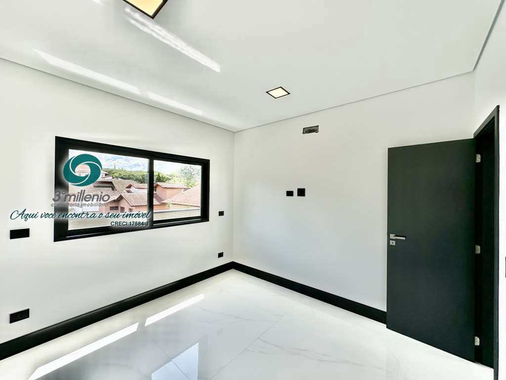 Casa em Cotia, no bairro São Paulo II