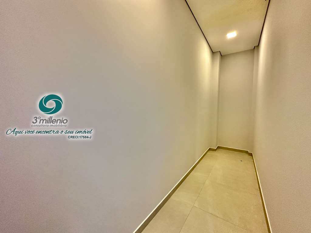 Casa em Cotia, no bairro São Paulo II