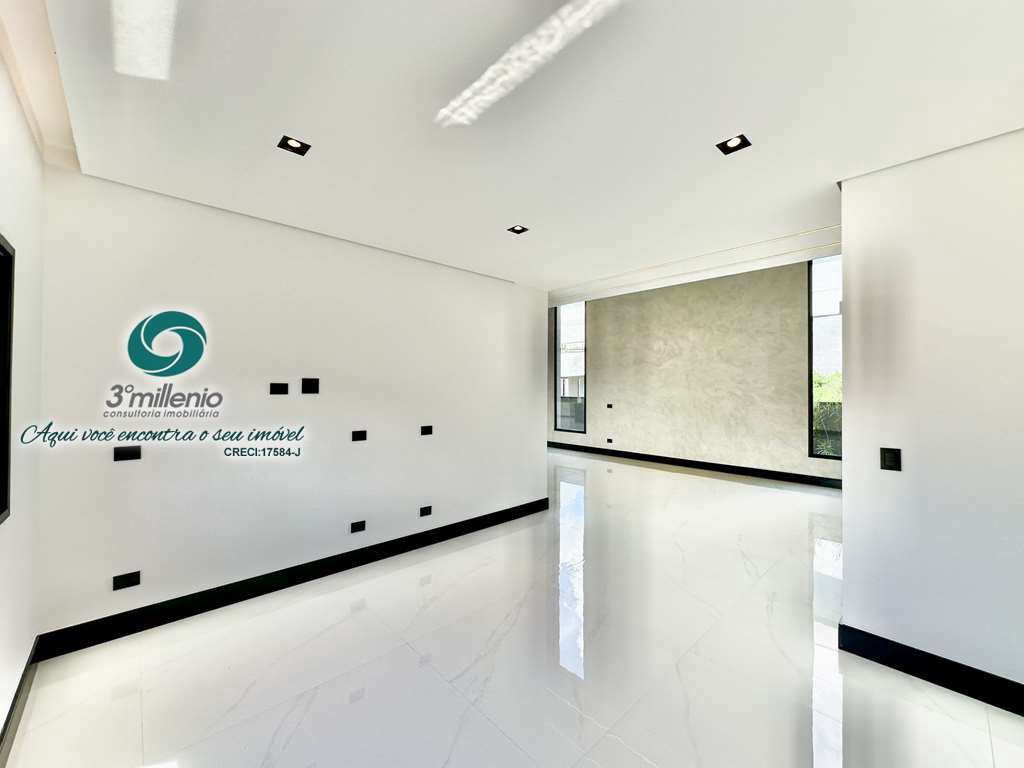 Casa em Cotia, no bairro São Paulo II