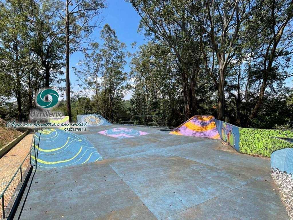 Casa em Cotia, no bairro São Paulo II