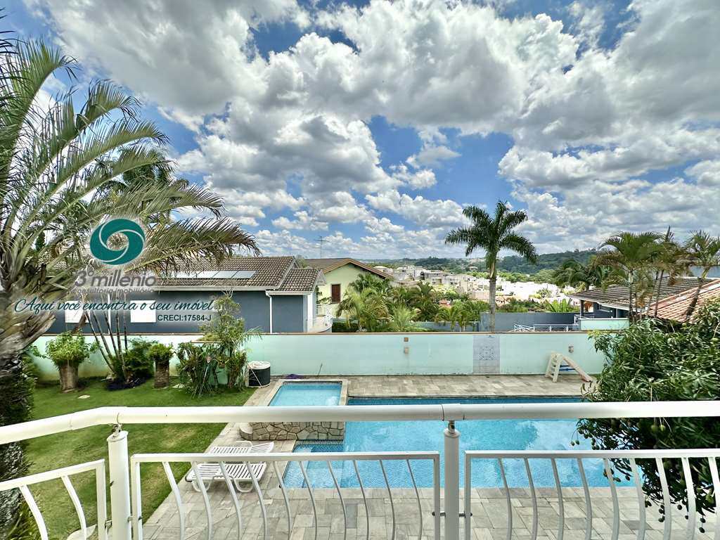 Casa em Cotia, no bairro São Paulo II