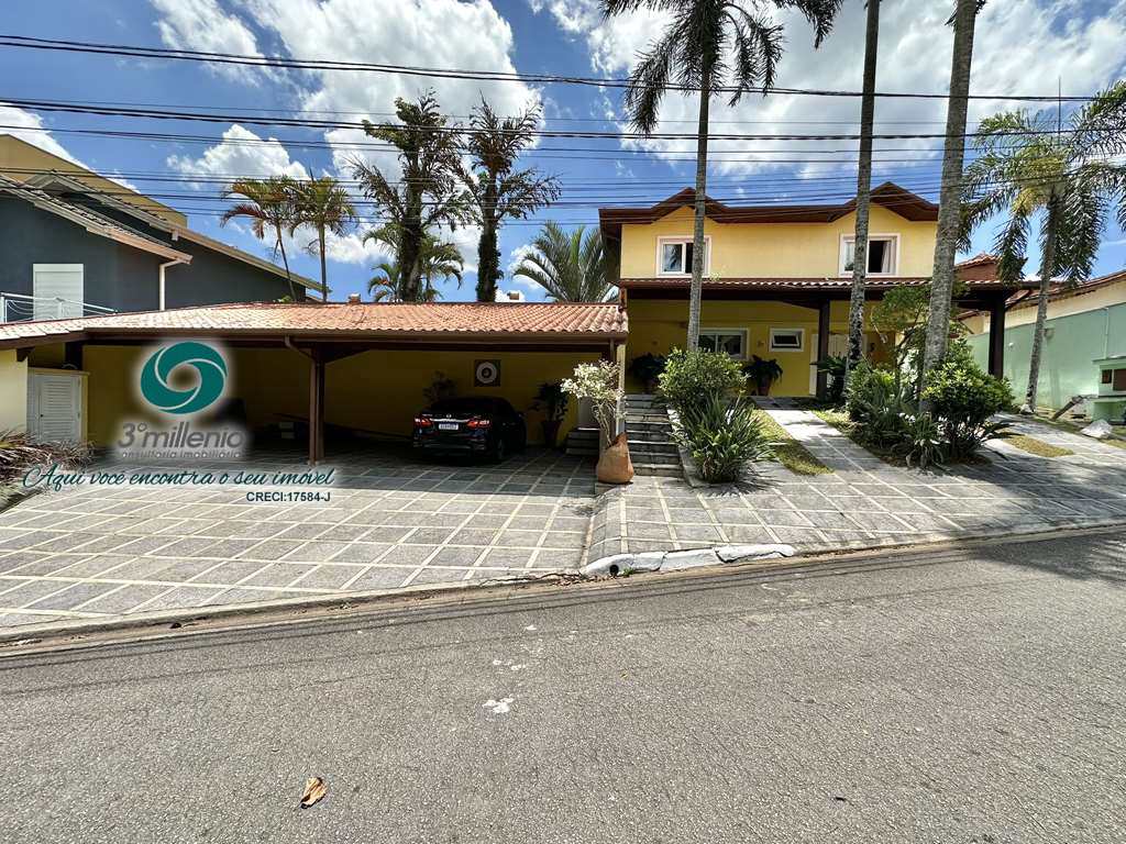 Casa em Cotia, no bairro São Paulo II