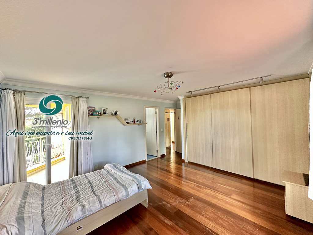 Casa em Cotia, no bairro São Paulo II