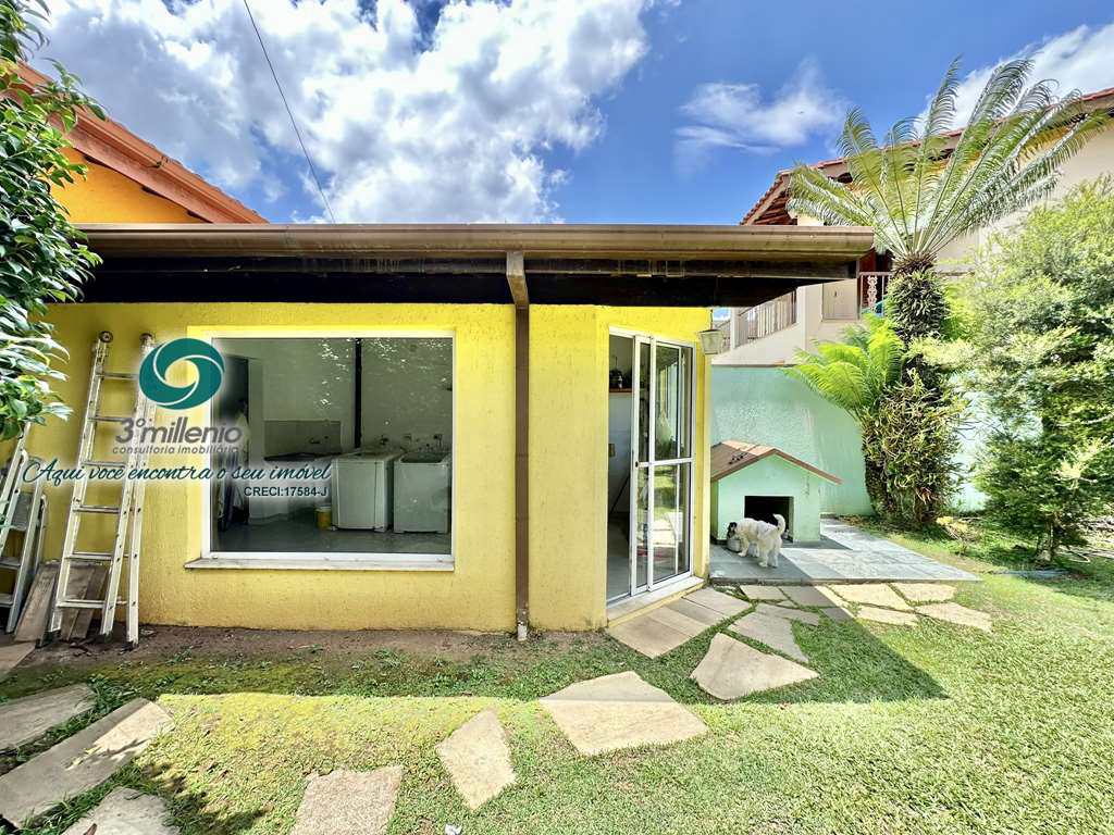 Casa em Cotia, no bairro São Paulo II