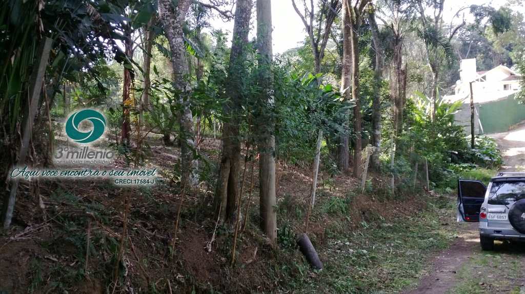 Terreno em Cotia, no bairro Jardim Colibri