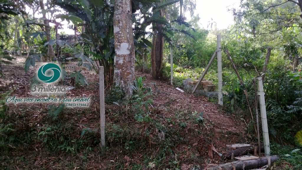 Terreno em Cotia, no bairro Jardim Colibri
