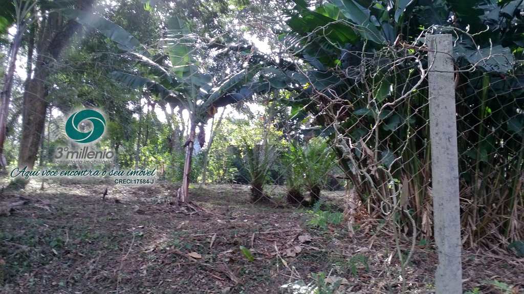 Terreno em Cotia, no bairro Jardim Colibri