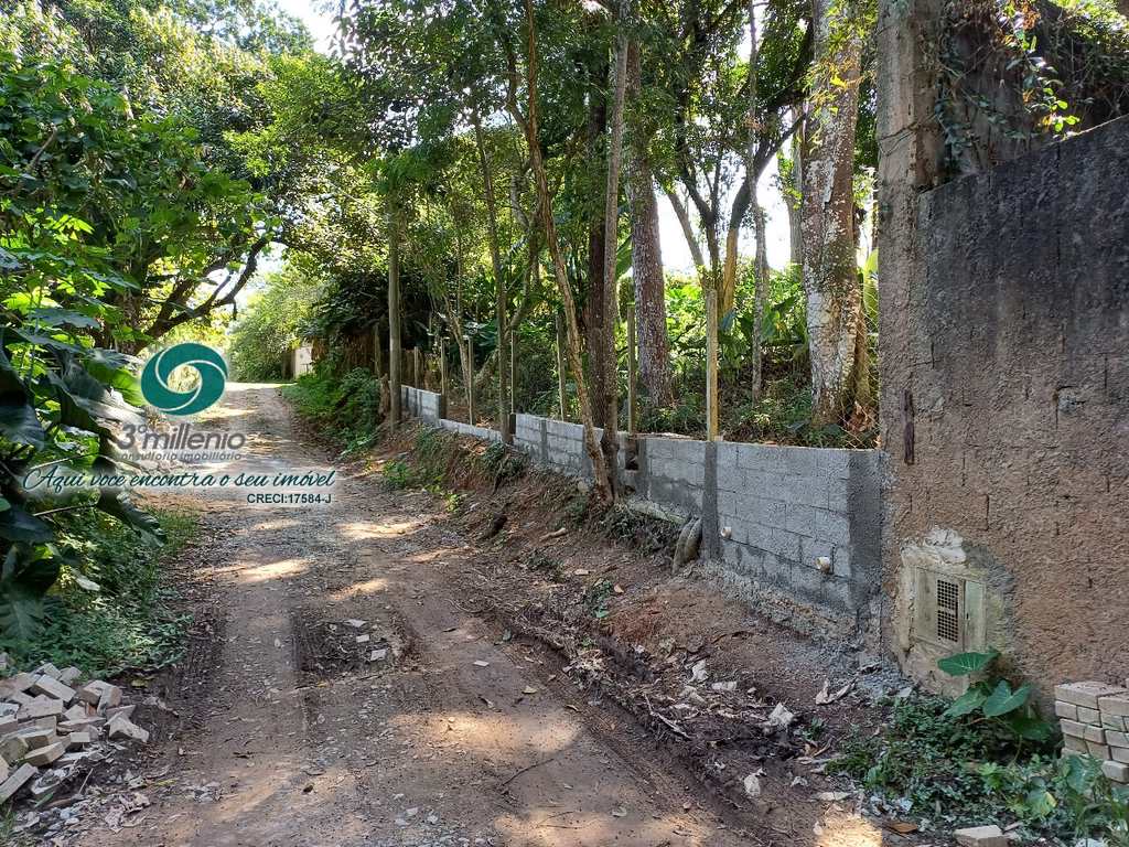 Terreno em Cotia, no bairro Jardim Colibri