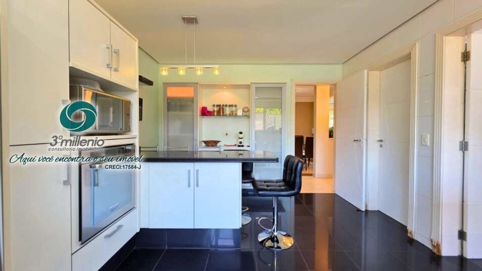 Casa em Cotia, no bairro São Paulo II