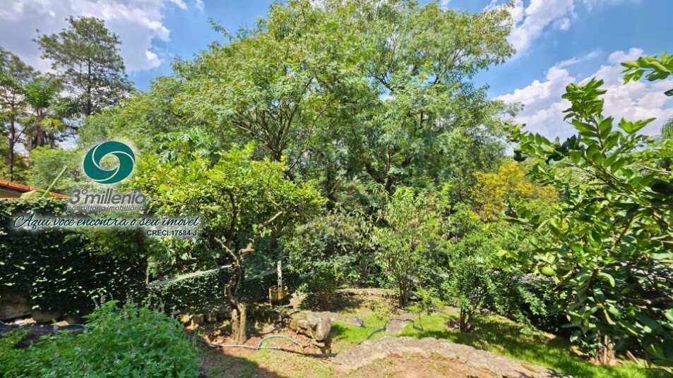 Casa em Cotia, no bairro São Paulo II