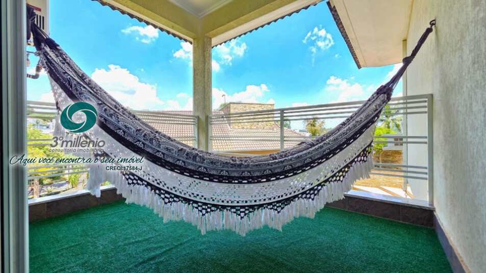 Casa em Cotia, no bairro São Paulo II