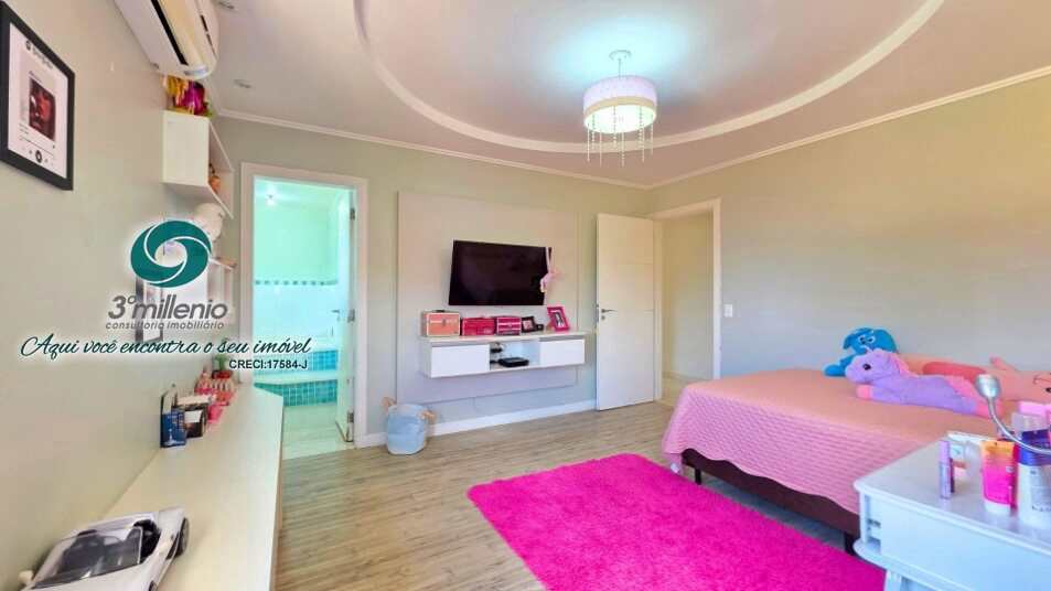 Casa em Cotia, no bairro São Paulo II