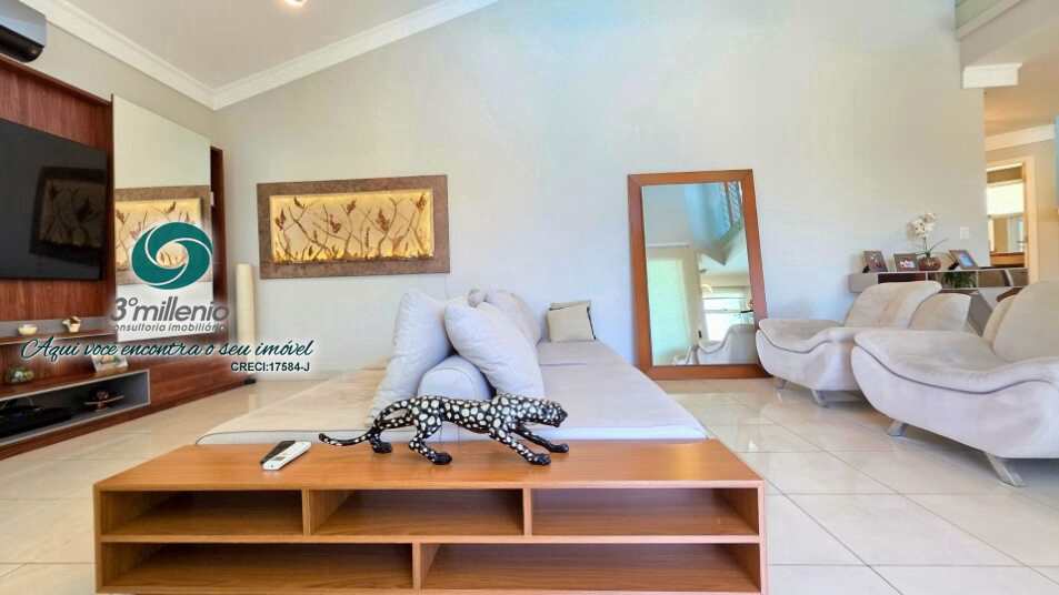 Casa em Cotia, no bairro São Paulo II