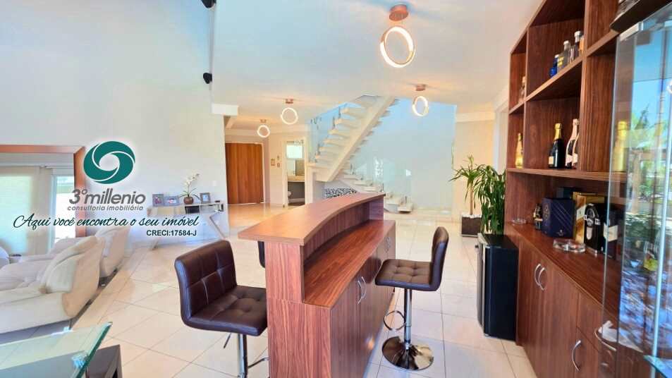 Casa em Cotia, no bairro São Paulo II