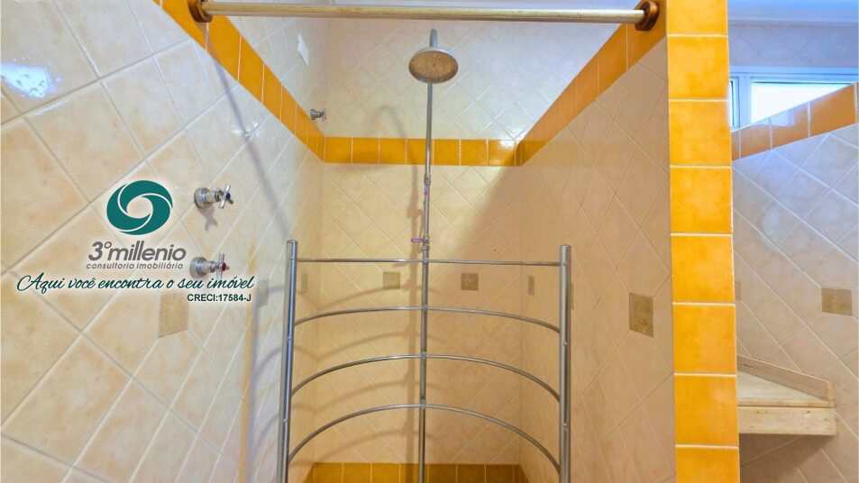 Casa em Cotia, no bairro São Paulo II