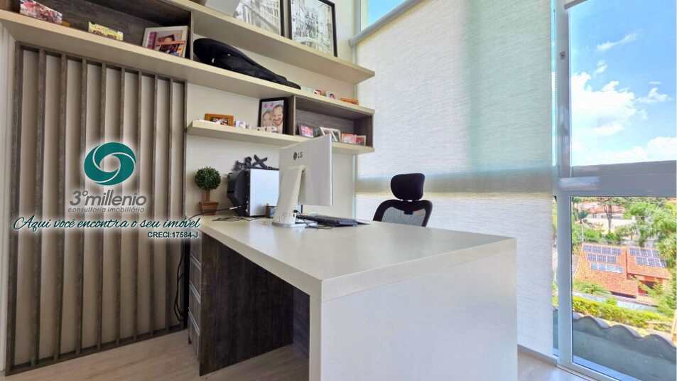 Casa em Cotia, no bairro São Paulo II