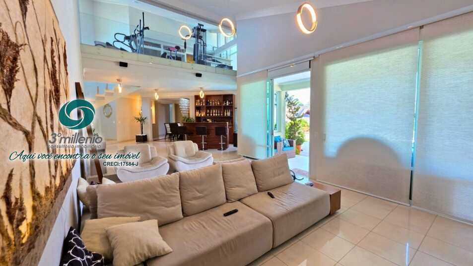 Casa em Cotia, no bairro São Paulo II