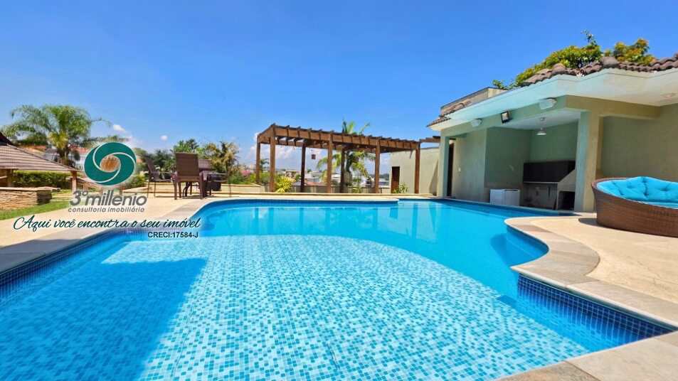 Casa em Cotia, no bairro São Paulo II