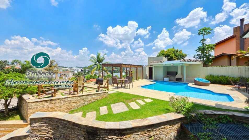 Casa em Cotia, no bairro São Paulo II