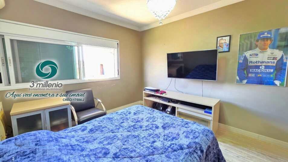 Casa em Cotia, no bairro São Paulo II