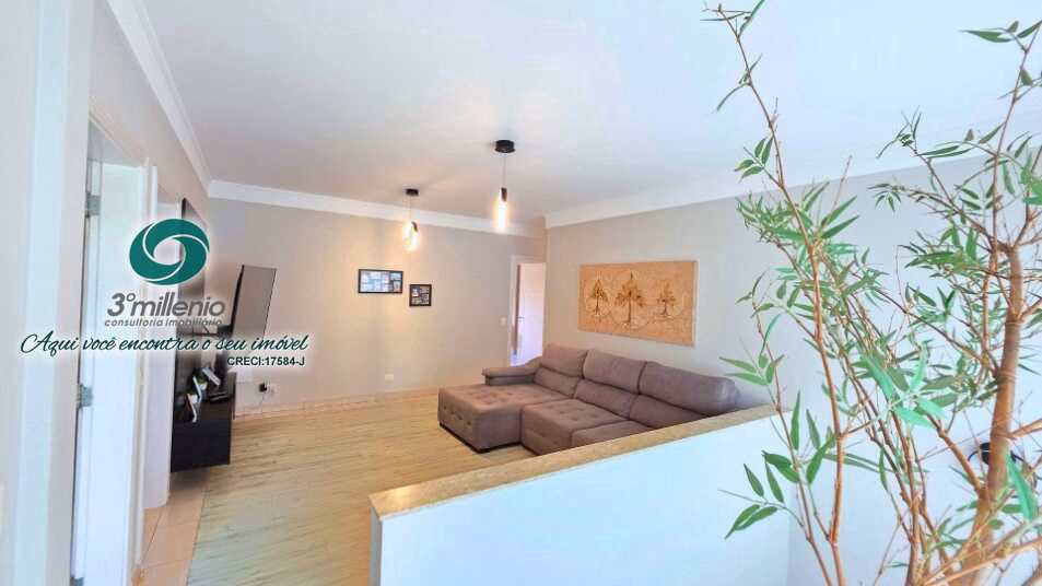 Casa em Cotia, no bairro São Paulo II