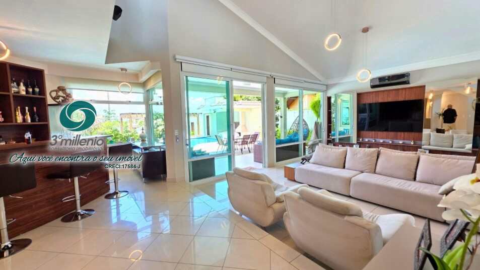 Casa em Cotia, no bairro São Paulo II