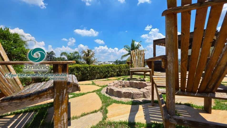 Casa em Cotia, no bairro São Paulo II