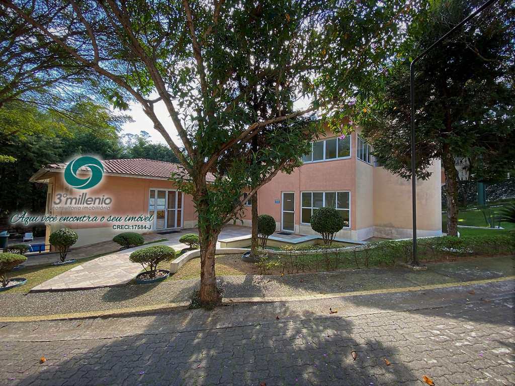 Casa em Cotia, no bairro Granja Viana