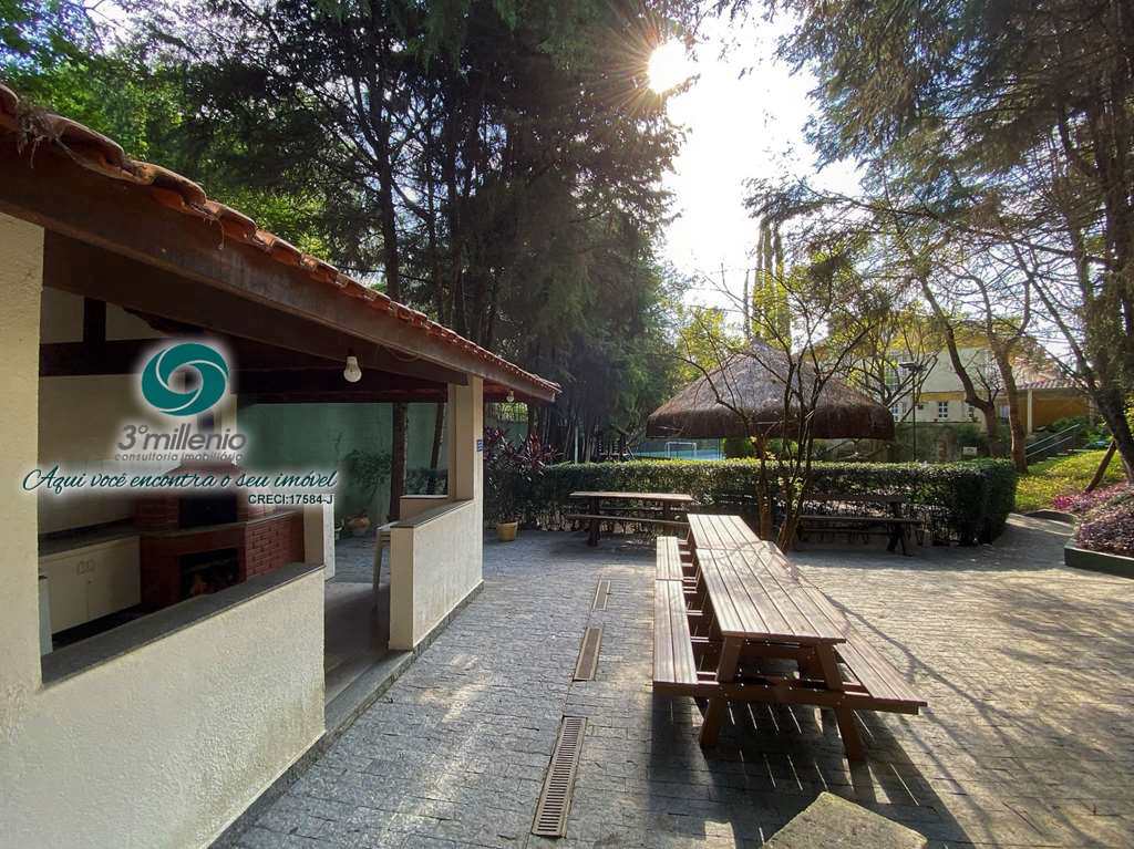 Casa em Cotia, no bairro Granja Viana