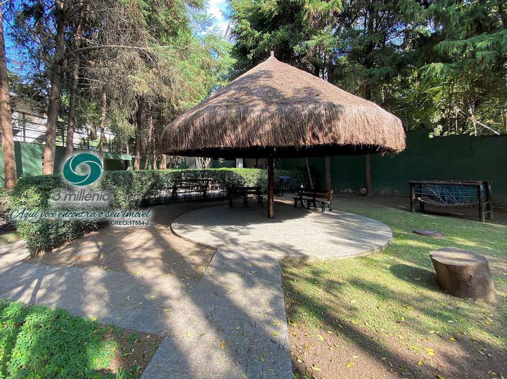 Casa em Cotia, no bairro Granja Viana